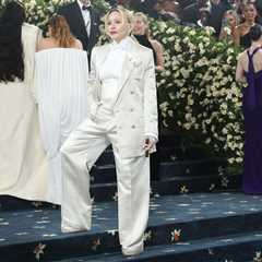See Madonna, Chappell Roan, Charli xcx & Lorde Squeeze In for Epic Met Gala Selfie