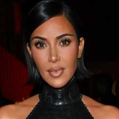 Kim Kardashian Arrives in Paris Ahead of Jewelry Heist Trial Testimony
