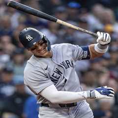 Yankees’ offense has rare off night in 11-inning loss to Mariners
