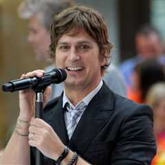 Rob Thomas Announces 2025 Australia and New Zealand Tour