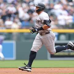 Yankees use 10-run inning to bounce back in pummeling of putrid Rockies