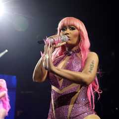 Nicki Minaj Shows Love to Sabrina Carpenter and Billie Eilish: ‘A Superstar Is a Superstar’
