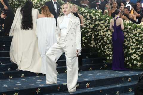 See Madonna, Chappell Roan, Charli xcx & Lorde Squeeze In for Epic Met Gala Selfie