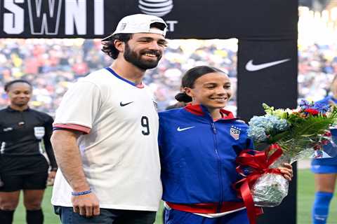 USWNT star Mallory Swanson, MLB husband announce pregnancy: ‘Our greatest blessing’