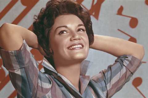 Here Are Connie Francis’ Biggest Billboard Hits