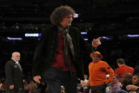 Howard Stern says he’d rather ‘quit’ than do this one thing at Knicks games