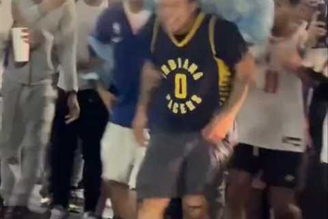 Tyrese Haliburton offers Pacers playoff tickets to fan attacked by garbage-throwing Knicks..