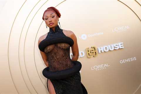 Megan Thee Stallion Slams Claim About New Evidence in Tory Lanez Shooting Case, Calls Him a ‘Demon’