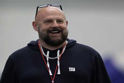 Brian Daboll teased Abdul Carter over Lawrence Taylor request during Giants legend’s visit