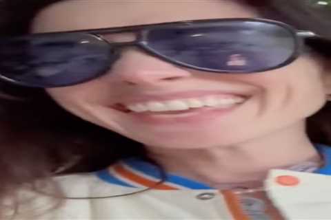 Anne Hathaway drops new Knicks hype video after Game 3 rally over Pacers