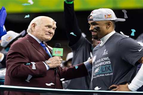 Terry Bradshaw slams Aaron Rodgers’ drawn-out Steelers courtship: ‘Chew on bark’