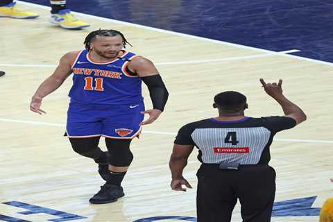 Tom Thibodeau blasts refs for slew of Jalen Brunson foul calls: ‘I know what a charge looks like’