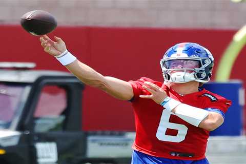 Jaxon Dart inks $17 million rookie deal as QB’s Giants odyssey begins