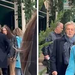 Paul McCartney Runs Into Steven Tyler in NYC, on Video