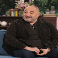 Insights into Wynne Evans' Personal Struggles and Broadcast Industry Challenges