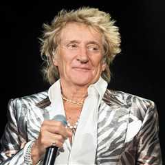 Rod Stewart Says He’s No Longer Friends With Neighbor Donald Trump: ‘He Became Another Guy’