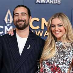 Kelsea Ballerini Calls Noah Kahan ‘a Joy’ to Perform With