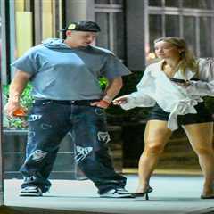 Joe Burrow spotted on late-night NYC outing with model Olivia Ponton as dating rumors fly