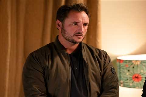 Actor's Unconventional Shift: From Soap Opera Demise to Caravan Living