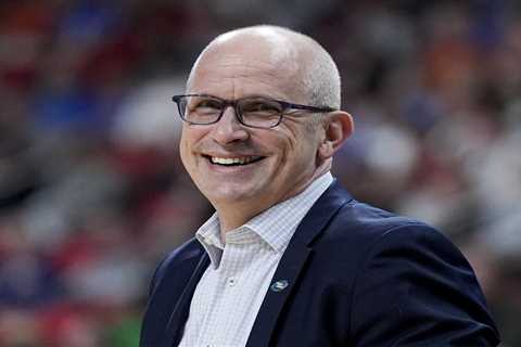Dan Hurley makes Knicks stance clear as rumors swirl about UConn coach’s interest