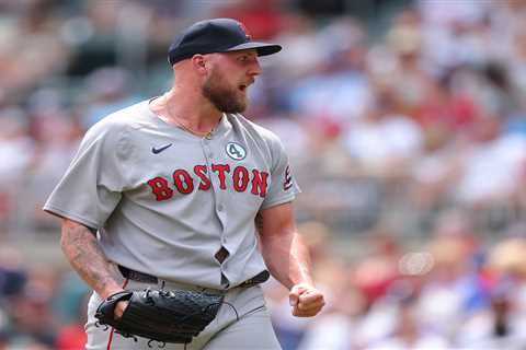 Yankees vs. Red Sox prediction: MLB picks, best bet for Saturday