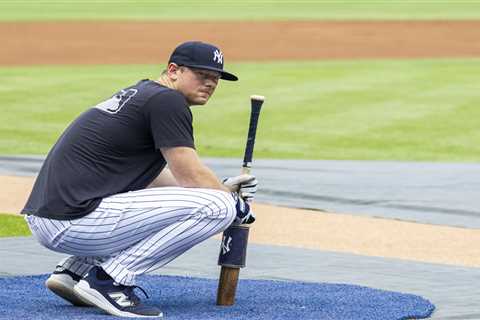 DJ LeMahieu in a battle with time that could be nearing Yankees breaking point