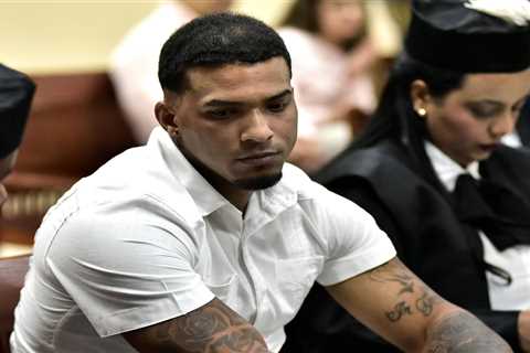 Rays star Wander Franco hit with gun charge amid sexual abuse trial