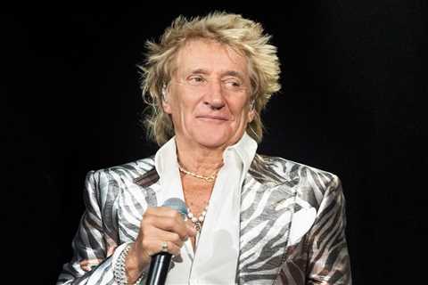 Rod Stewart Says He’s No Longer Friends With Neighbor Donald Trump: ‘He Became Another Guy’