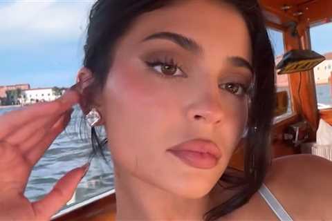 Kylie Jenner Might Steal Show in Super Sexy Outfit at Bezos-Sanchez Wedding