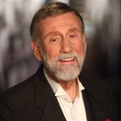 Country Hall of Famer Ray Stevens Recovering From Heart Attack