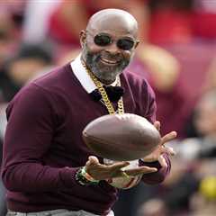 Why Jerry Rice has big concerns about the 49ers: ‘Big question mark’