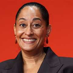 Tracee Ellis Ross Shared Why She Only Brings Two Pairs Of Undies When Traveling, And I Realize I'm..