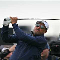 Golf’s grizzled veterans are turning back the clock in British Open style