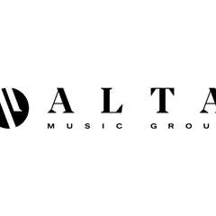 Jeremy Erlich Launches ALTA Music Group, Signs JENNIE to Co-Management Deal