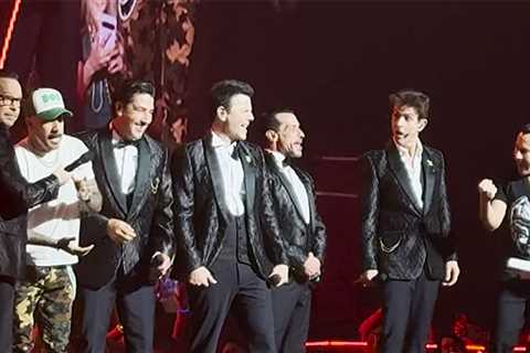 New Kids On The Block Vegas Gig Crashed by Backstreet Boys, but No Beef