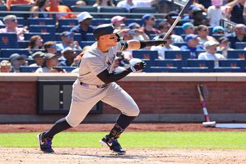 Aaron Judge ahead of record-breaking home run pace to put him in rare Yankees company