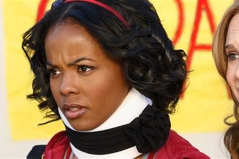 Chastity Church in '10 Things I Hate About You' 'Memba Her?!