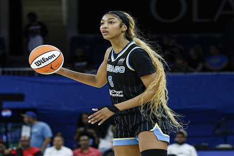 Shaq threatens Robert Griffin III over Angel Reese post: I’ll ‘punch you in your f–king face’