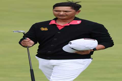 Buddhist monk Sadom Kaewkanjana in early contention at British Open