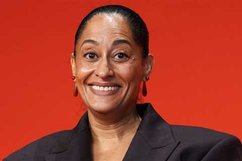 Tracee Ellis Ross Shared Why She Only Brings Two Pairs Of Undies When Traveling, And I Realize I'm..