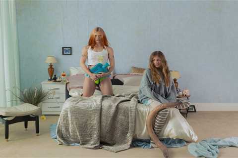 Wet Leg Outlast Oasis to Score Second U.K. No. 1 Album