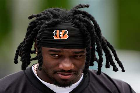 Bengals’ leadership livid over Shemar Stewart holdout: ‘Needs to be here’