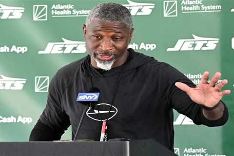 Aaron Glenn is here to take away the Jets pain he knows all too well