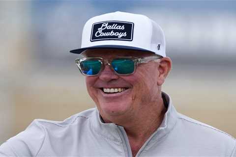 Stephen Jones takes jab at Micah Parsons as Cowboys contract standoff continues