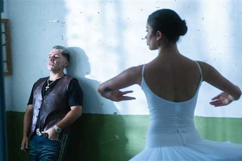 Fans Choose Eslabon Armado’s ‘Dame un Chanze’ as Their Favorite New Latin Music of the Week