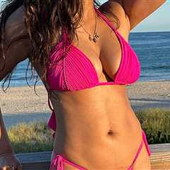 Guess The 54 Year Old Rockin' This Hot Pink Bikini!