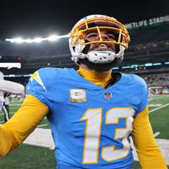Keenan Allen visiting with Chargers as rumors of possible reunion swirl
