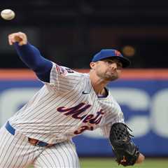 Mets pull Clay Holmes after five as innings count becomes a factor