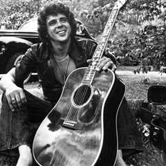 Bobby Whitlock, Co-Founder of Derek and the Dominos, Dies at 77