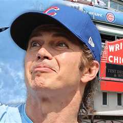 Cubs Duck For Cover, Actor's Song Derailed After Fighter Jet Buzzes Wrigley Field